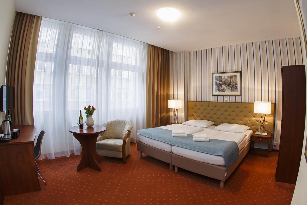 Hotel Gryf Гданськ Екстер'єр фото